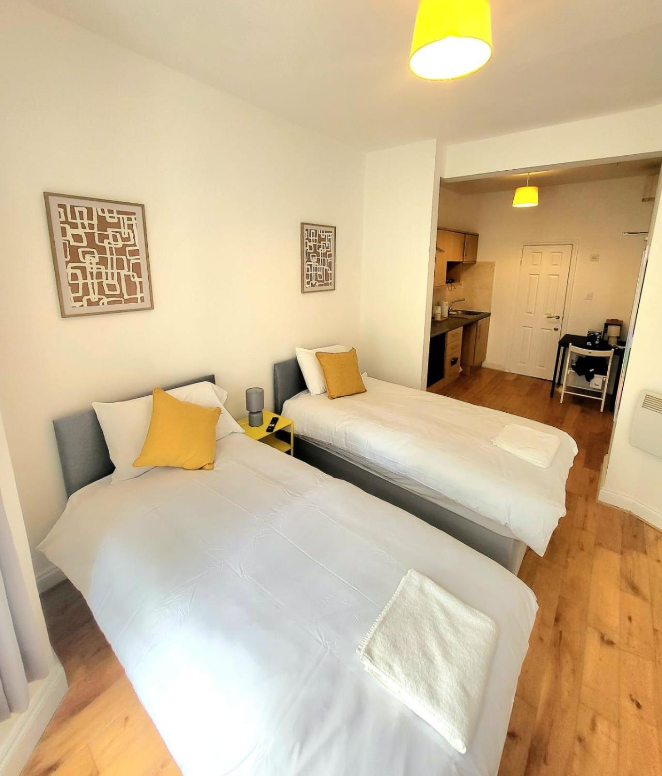 London En-Suite Double Rooms - Leytonstone E11 Екстериор снимка